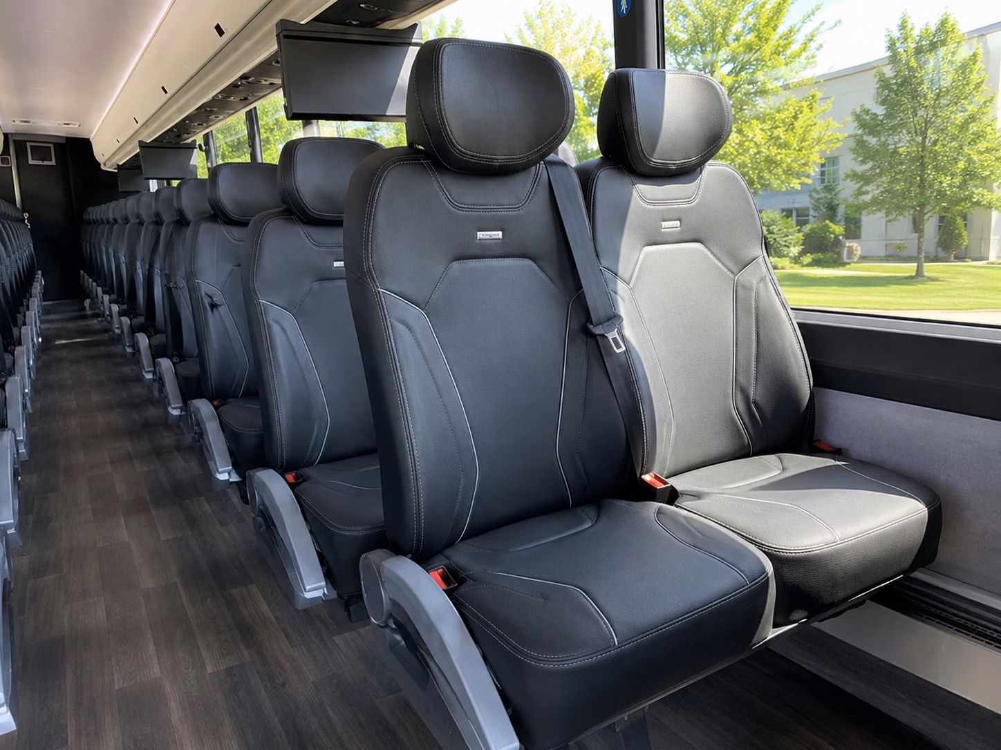 airport shuttle transportation for wedding guests flying into northwest arkansas