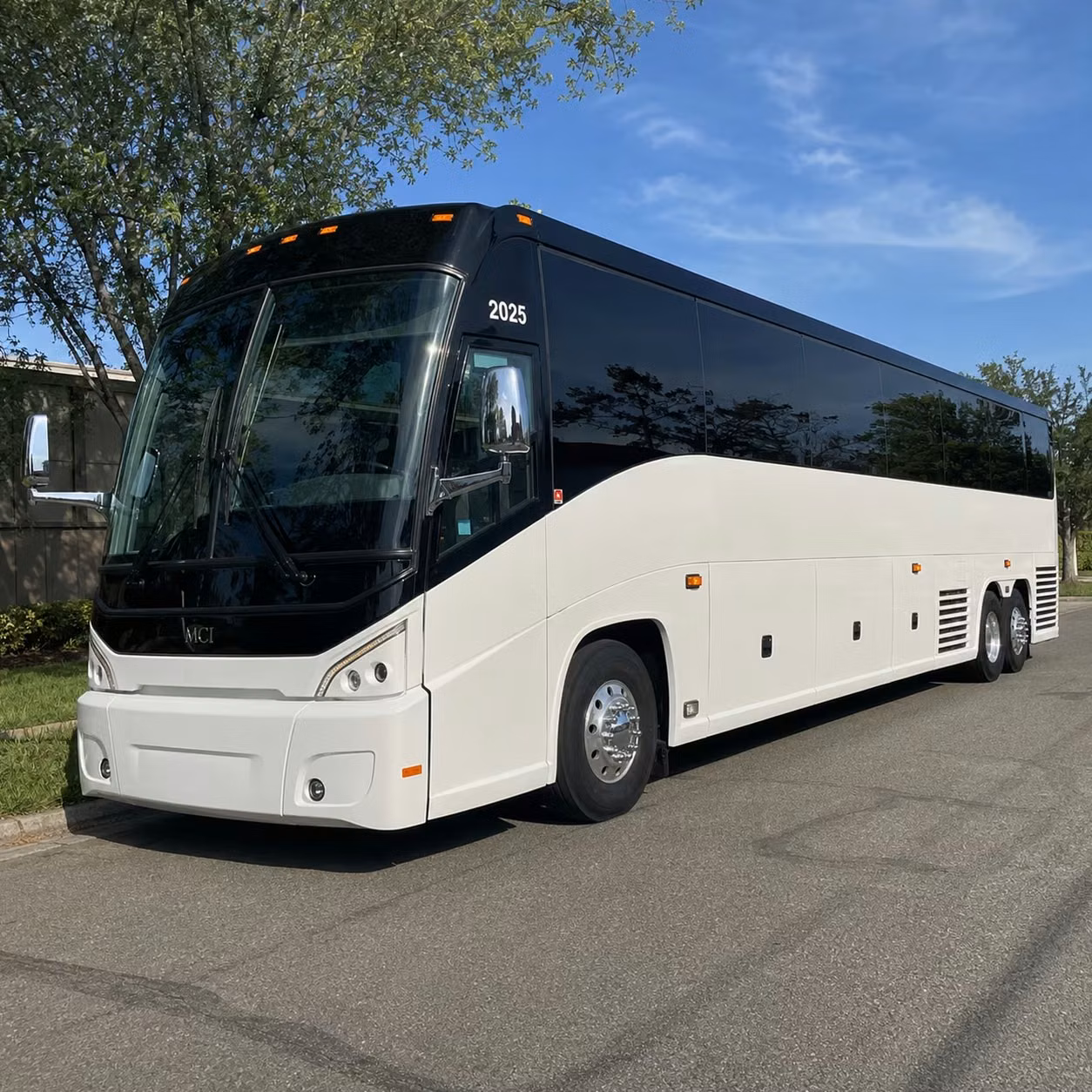 long distance group travel from springdale to major arkansas destinations and beyond