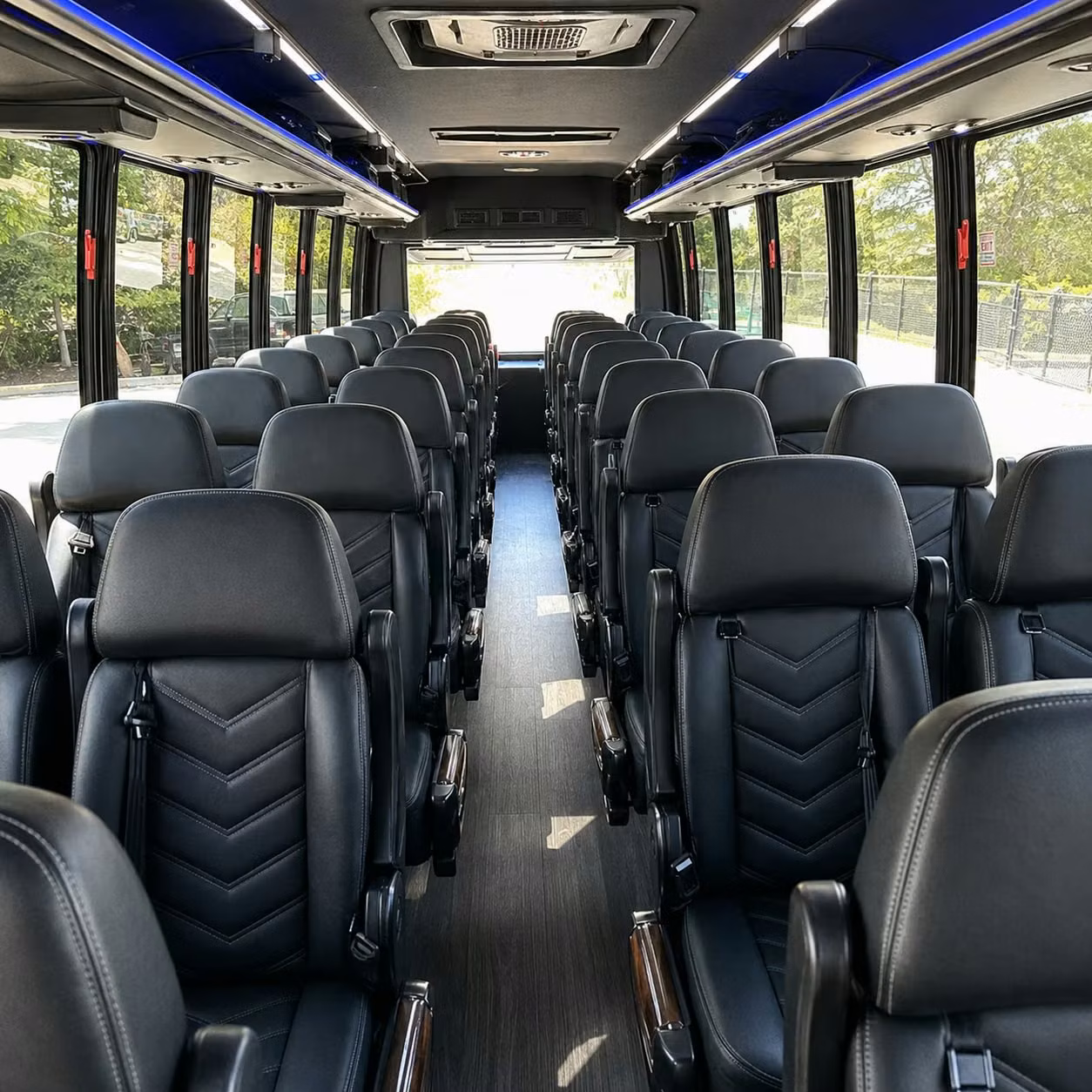 springdale 28 passenger minibus rental